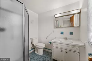 1022 Crozer Ln, Springfield, PA 19064 - Photo 17