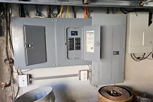 2420 Cedar Ln, Drexel Hill, PA 19026 - Photo 19