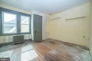 45 S Brighton Ave, Upper Darby, PA 19082 - Photo 15