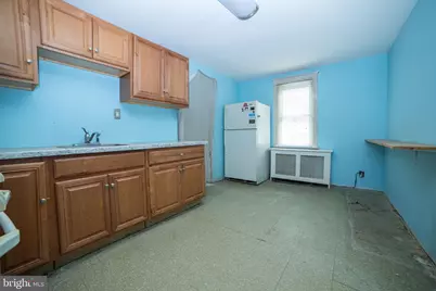 45 S Brighton Avenue, Upper Darby, PA 19082 - Photo 7