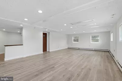 1001 E Darby Road #FIRST FLOOR UNIT A, Havertown, PA 19083 - Photo 7