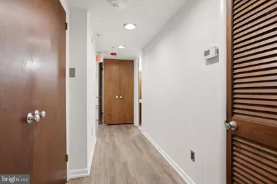 1001 E Darby Road #FIRST FLOOR UNIT A, Havertown, PA 19083 - Photo 19