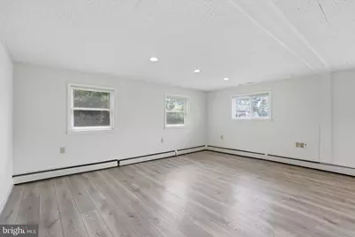1001 E Darby Road #FIRST FLOOR UNIT A, Havertown, PA 19083 - Photo 9