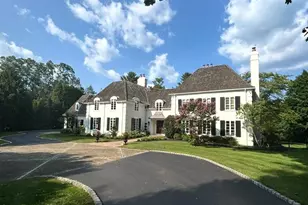 848 Parkes Run Ln, Villanova, PA 19085 - Photo 1