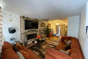 6993 Guilford Rd, Upper Darby, PA 19082 - Photo 5