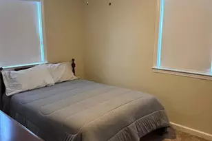 753 E 25th St, Chester, PA 19013 - Photo 25