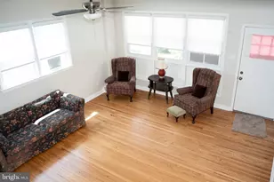 753 E 25th St, Chester, PA 19013 - Photo 11