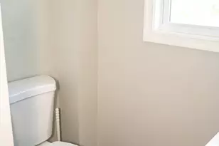 753 E 25th St, Chester, PA 19013 - Photo 23