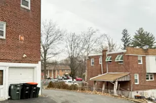 753 E 25th St, Chester, PA 19013 - Photo 39