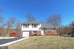 716 Cambridge Rd, Brookhaven, PA 19015 - Photo 1