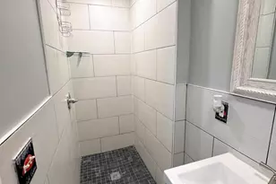 325 E 20th St, Chester, PA 19013 - Photo 15