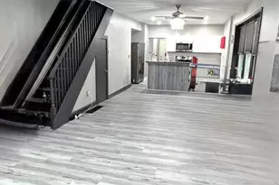 325 E 20th St, Chester, PA 19013 - Photo 7