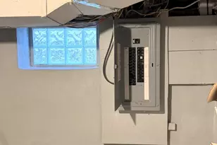 325 E 20th St, Chester, PA 19013 - Photo 33