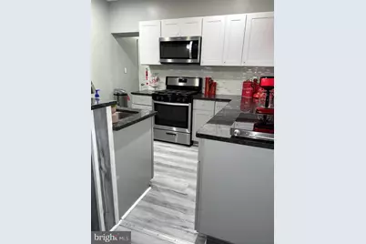 325 E 20th Street, Chester, PA 19013 - Photo 9