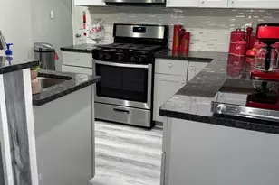 325 E 20th St, Chester, PA 19013 - Photo 9