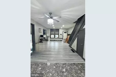 325 E 20th Street, Chester, PA 19013 - Photo 5