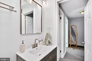 304 Pine St, Glenolden, PA 19036 - Photo 21