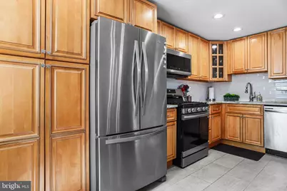 420 Rively Avenue, Collingdale, PA 19023 - Photo 9