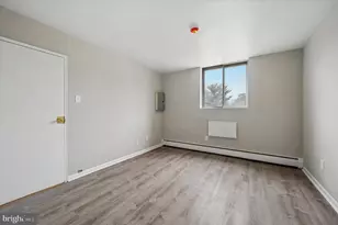 100 E Glenolden Ave, Glenolden, PA 19036 - Photo 11