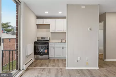 100 E Glenolden Avenue #R-11, Glenolden, PA 19036 - Photo 7