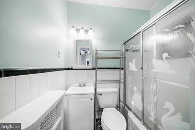 95 W Greenwood Avenue, Lansdowne, PA 19050 - Photo 25