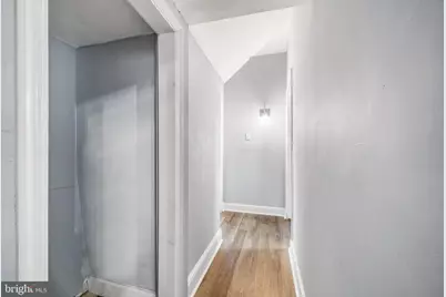 95 W Greenwood Avenue, Lansdowne, PA 19050 - Photo 13