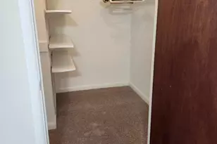 524 S Cedar Ln, Upper Darby, PA 19082 - Photo 7