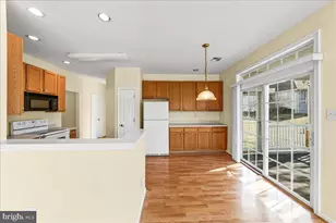 191 E Hunting Horn Ln, Glen Mills, PA 19342 - Photo 9