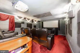 1725 Magnolia Ct, Garnet Valley, PA 19060 - Photo 33