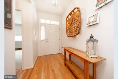 1725 Magnolia Court, Garnet Valley, PA 19060 - Photo 5