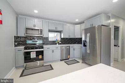 100 Englewood Road, Upper Darby, PA 19082 - Photo 27