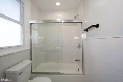 100 Englewood Road, Upper Darby, PA 19082 - Photo 37