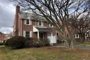 34 Braeburn Rd, Havertown, PA 19083 - Photo 1