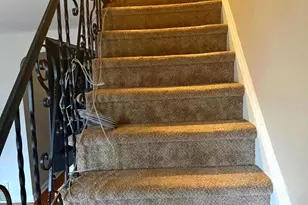 33 Mermont Cir, Darby, PA 19023 - Photo 17