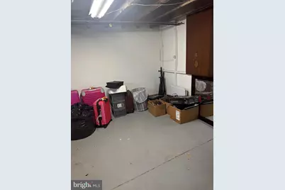 33 Mermont Circle, Darby, PA 19023 - Photo 25