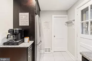 222 Wickford Rd, Havertown, PA 19083 - Photo 13