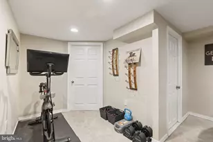 222 Wickford Rd, Havertown, PA 19083 - Photo 25