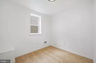 12 Greenway Ave, Darby, PA 19023 - Photo 21