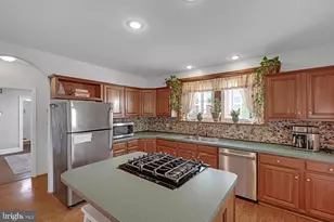 521 Argyle Rd, Drexel Hill, PA 19026 - Photo 9