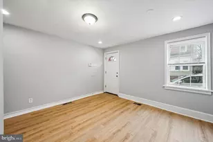 26 N 10th St, Darby, PA 19023 - Photo 5