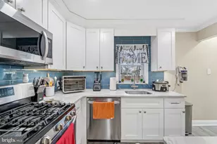 1016 Leiper St, Crum Lynne, PA 19022 - Photo 7