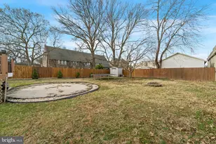 1016 Leiper St, Crum Lynne, PA 19022 - Photo 23