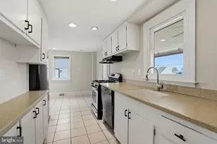 78 Seward Ln, Aston, PA 19014 - Photo 9