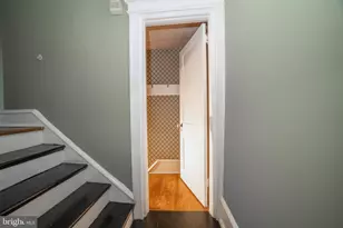 709 E 20th St, Chester, PA 19013 - Photo 41