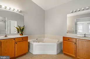 3137 Woods Edge Dr, Garnet Valley, PA 19060 - Photo 23