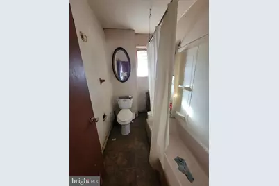 2611 W 6th Street, Chester, PA 19013 - Photo 19