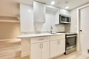 Bishop Dr, Aston, PA 19014 - Photo 13