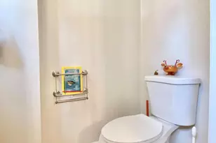 Bishop Dr, Aston, PA 19014 - Photo 29