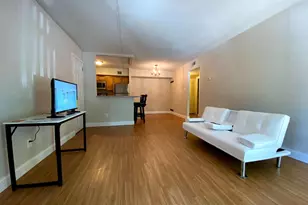 5200 Hilltop Dr, Brookhaven, PA 19015 - Photo 9