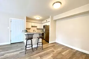 5200 Hilltop Dr, Brookhaven, PA 19015 - Photo 3